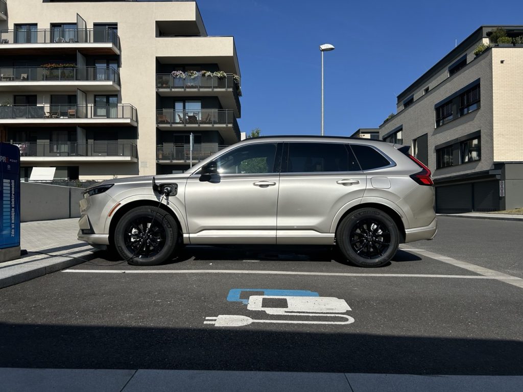 test Honda CR-V: foto Žena v autě.cz