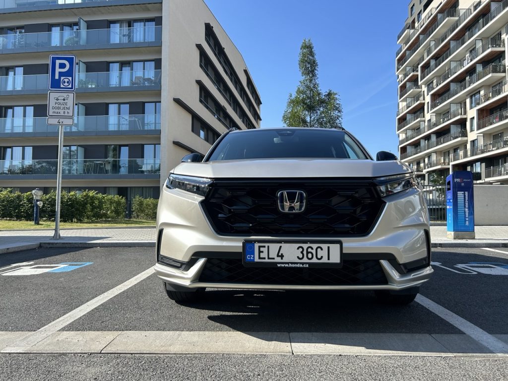 test Honda CR-V: foto Žena v autě.cz