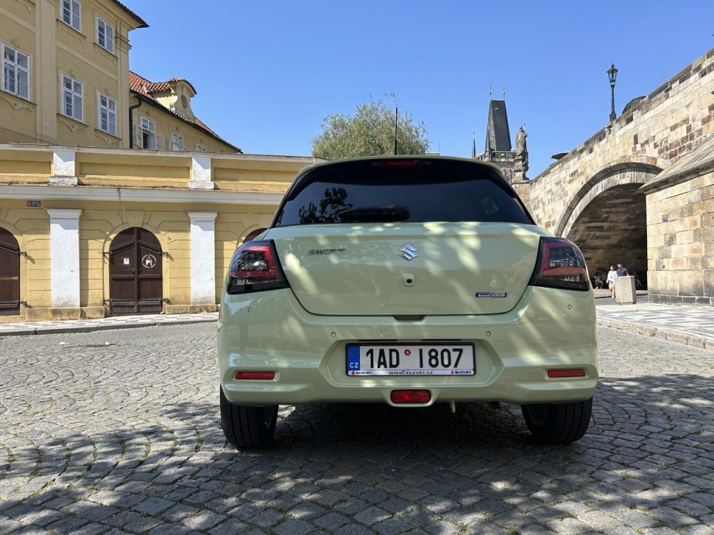 Test Suzuki Swift: Žena v autě.cz