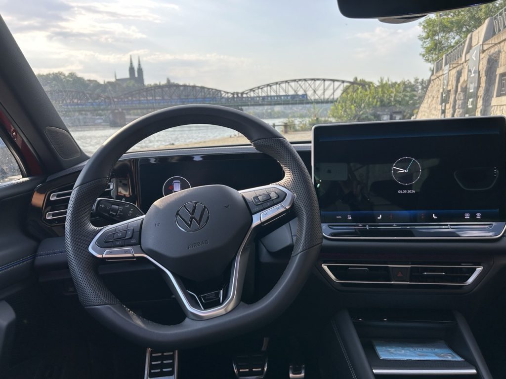 test VW Tiguan: foto Žena v autě.cz