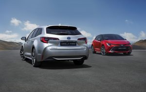 2019corolla-group-02