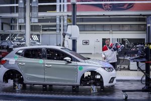 Every-car-precision-fit-puzzle-pieces_006_small
