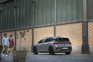 CUPRA BORN Vapor grey 013L