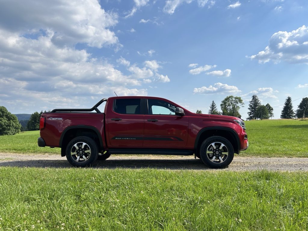 Test VW Amarok PanAmericana: foto Žena v autě.cz