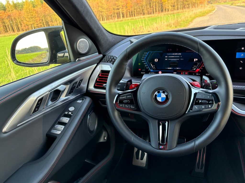 BMW XM LABELRED_Foto Žena v autě.cz