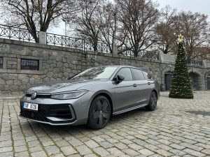 test VW Passat: foto Žena v autě.cz