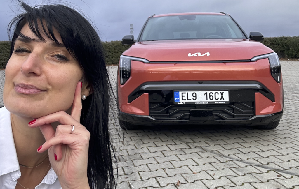 KIA EV3 při testovacích jízd Auto roku 2025: foto ŽVA