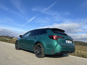 Toyota Corolla TS: foto Žena v autě.cz