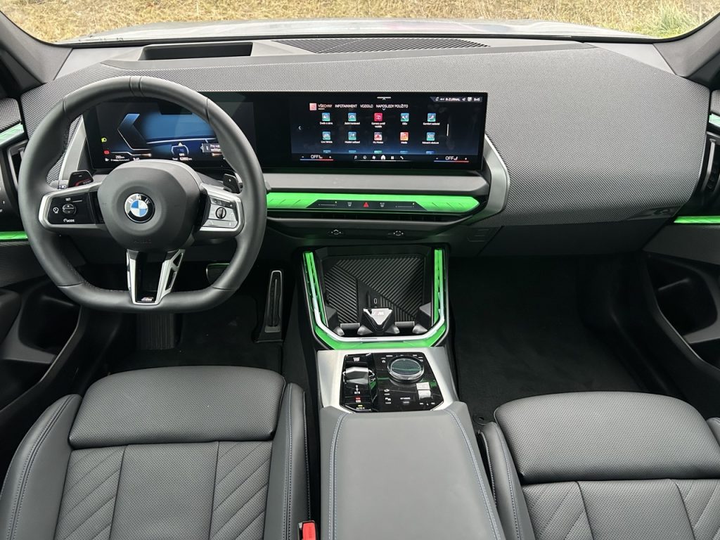 test BMW X3 20d xDrive: foto Žena v autě.cz_9548 ve velké velikosti