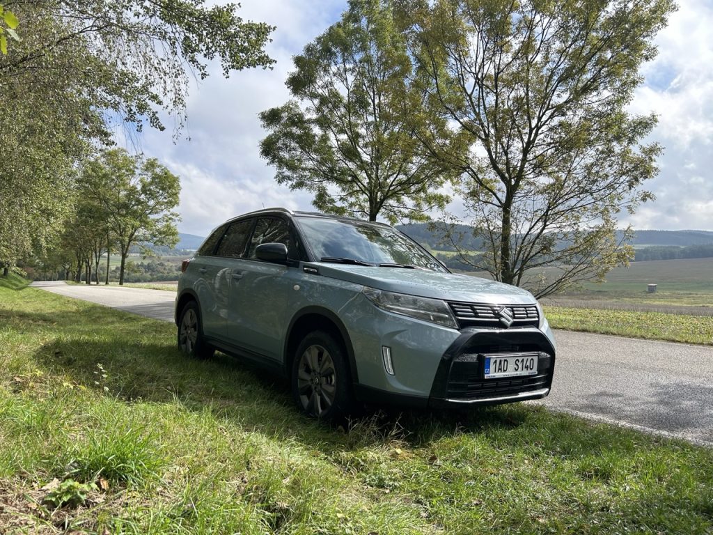 test SUZUKI Vitara: foto Žena v autě.cz_8121 ve velké velikosti