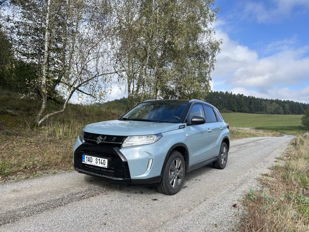 test SUZUKI Vitara: foto Žena v autě.cz_8157 ve velké velikosti