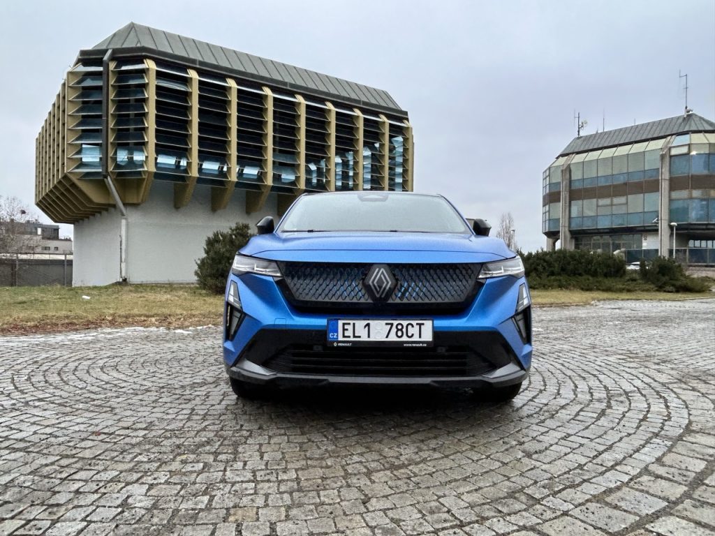 Renault Rafale TEST:: foto Žena v autě.cz_0468 ve velké velikosti