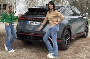 Nissan Ariya Nismo: foto Žena v autě.cz
