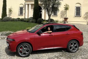 Sabina vyrazila s Alfa Romeo Tonale do QC Terme & Golf: foto Žena v autě.cz