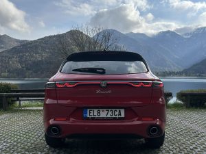 Alfa Romeo Tonale u jezeru Ladro: foto Žena v autě.cz