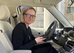 Viola z Autíčkář.cz z Hyundai Inster: foto Žena v autě.cz