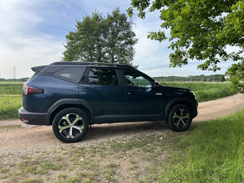 Dacia Bigster: foto Žena v autě.cz_4364 ve velké velikosti