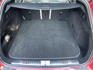 Mercedes_Benz E: foto Žena v autě.cz_1785 ve velké velikosti