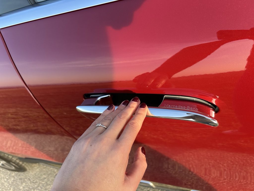 Mercedes_Benz E: foto Žena v autě.cz_1854 ve velké velikosti