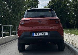 Opel Frontera: foto Žena v autě.cz