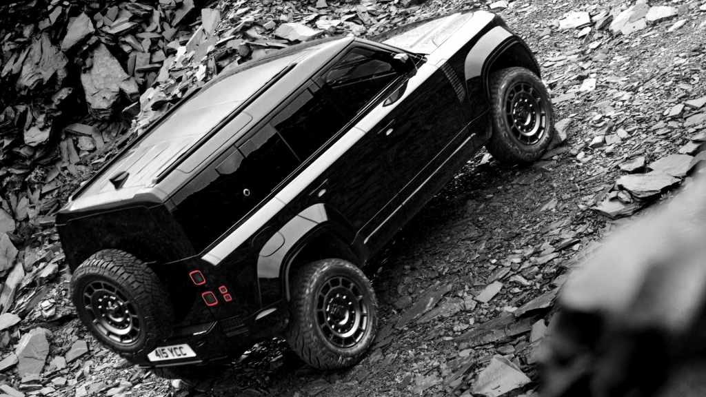 DEF_26MY_OCTA_BLACK_040725_01bw