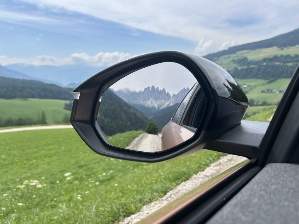 Opel Grandland: foto Žena v autě.cz_5477 ve velké velikosti