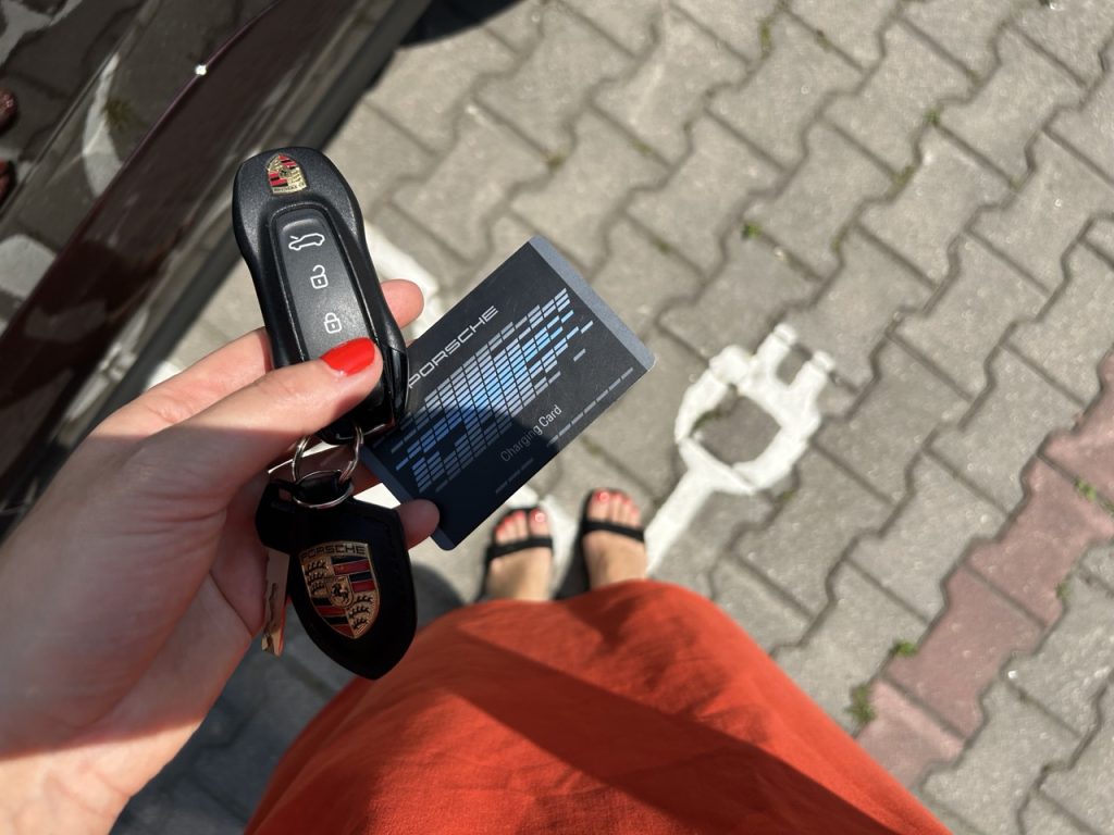 Porsche Macan 4S: foto Žena v autě.cz_4513 ve velké velikosti