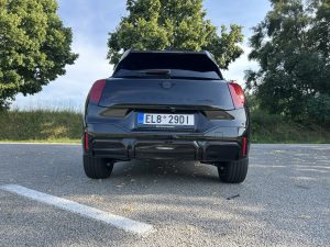 TEST MINI JCW Aceman: foto Žena v autě.cz