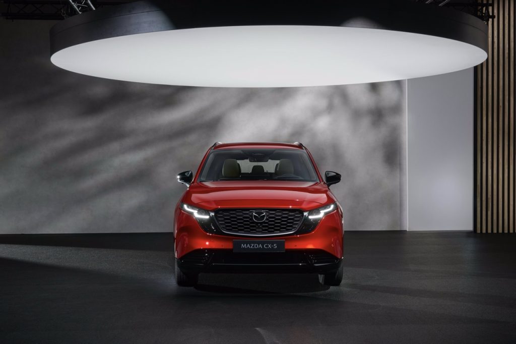 mazda_cx-5_germany_src_still_05 ve velké velikosti