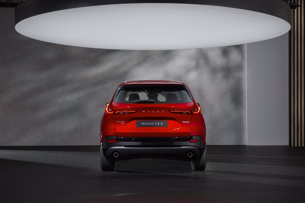 mazda_cx-5_germany_src_still_11