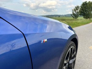 TEST BMW 330e: foto Žena v autě.cz_5791