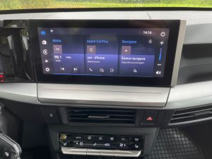 TEST Opel Frontera: foto Žena v autě.cz Image 2025-08-19 at 15.38.37