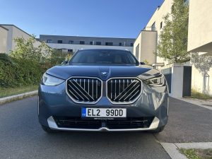 TEST BMW X3 30e:  foto Žena v autě.cz_7307 ve velké velikosti