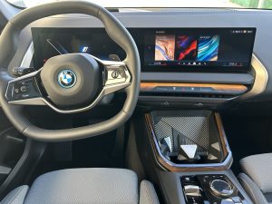 TEST BMW X3 30e: foto Žena v autě.cz_7369 ve velké velikosti