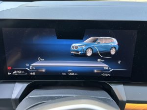 TEST BMW X3 30e:  foto Žena v autě.cz_7449 ve velké velikosti