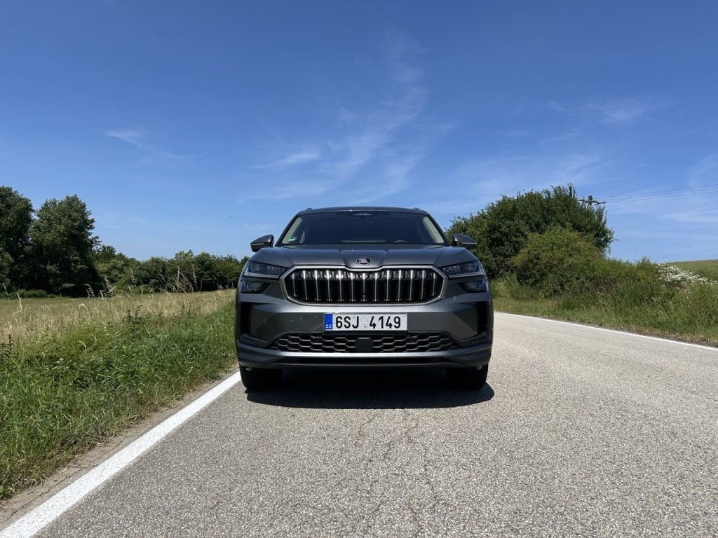TEST ŠKODA Kodiaq: foto Žena v autě.cz_4902 ve velké velikosti