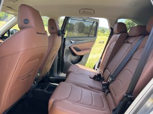 TEST ŠKODA Kodiaq: foto Žena v autě.cz_4914 ve velké velikosti