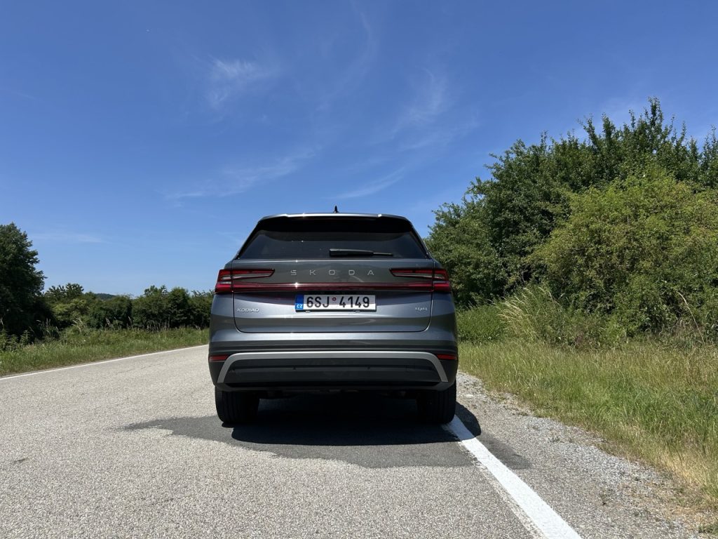 TEST ŠKODA Kodiaq: foto Žena v autě.cz