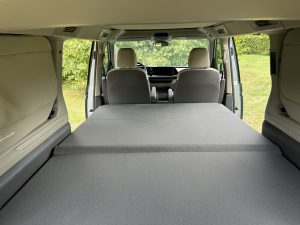 TEST VW California Beach Camper foto Žena v autě.cz_7531 ve velké velikosti