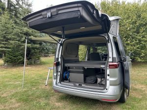 TEST VW California Beach Camper foto Žena v autě.cz_7539 ve velké velikosti