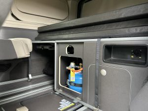 TEST VW California Beach Camper foto Žena v autě.cz_7572 ve velké velikosti