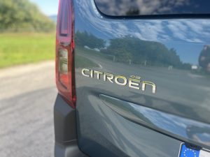 Berlingo TEST: foto Žena v autě.cz_2474 ve velké velikosti