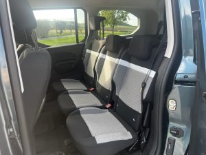 Berlingo TEST: foto Žena v autě.cz_2484 ve velké velikosti