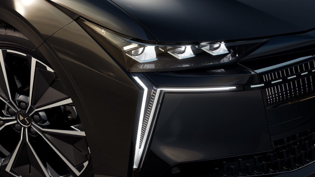 DS_N°4_EXT_MATRIX_LED_PROJECTEUR ve velké velikosti