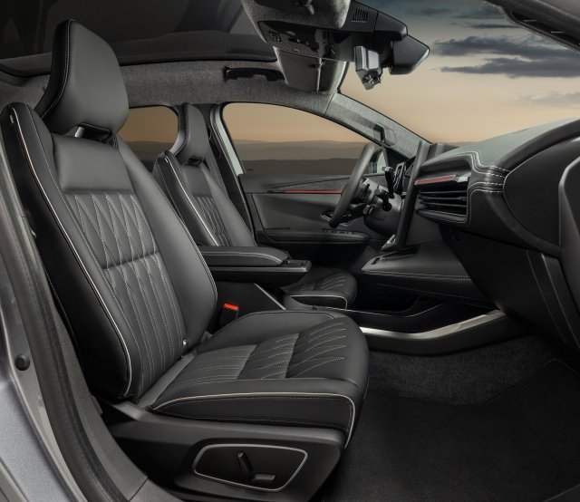 Eclipse Cross_028