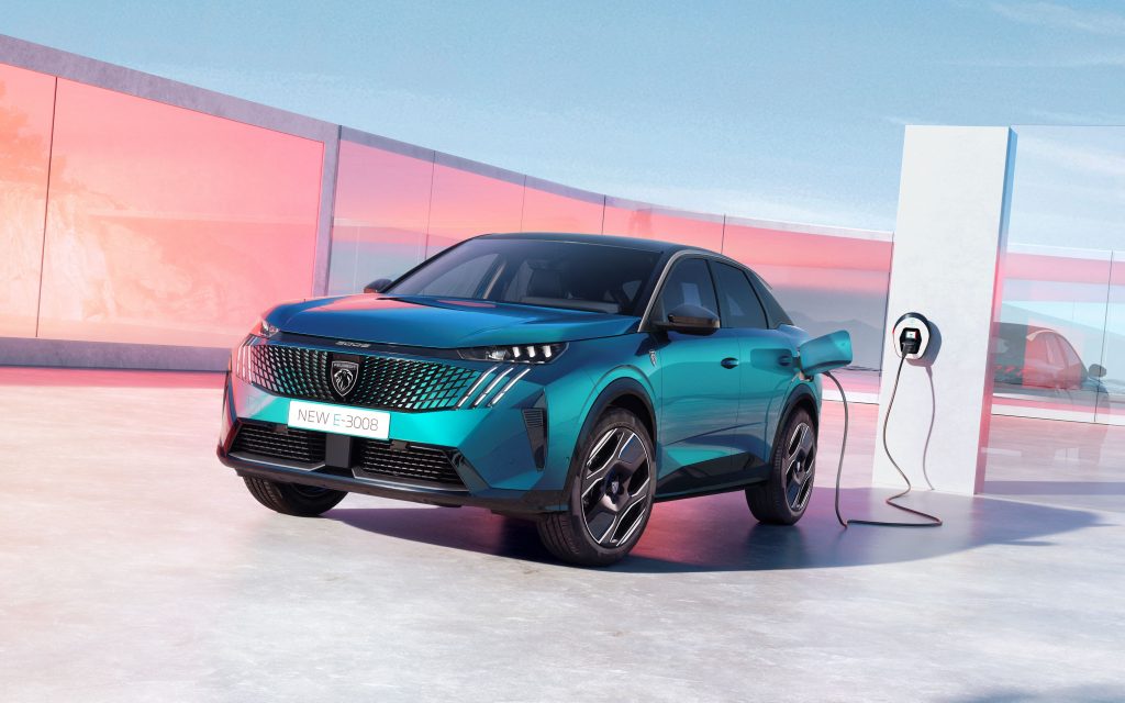 PEUGEOT_E_3008_2309STYP_129_FR (2)