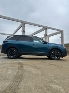 Peugeot E3008: foto Žena v autě.cz