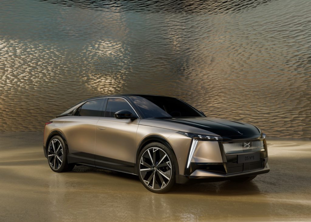 2024_12_NEW_DS_EXTERIOR_02 ve velké velikosti