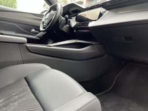 Peugeot 308 SW: foto Žena v autě.cz_4406 ve velké velikosti