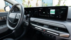 kia-ev4-base-line-blue-flame-interior-digital-1920x1080-002 ve velké velikosti